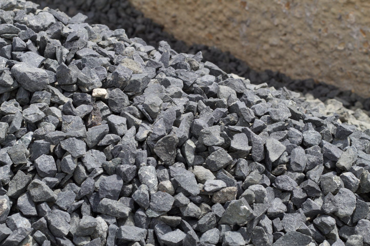 5/8 Black Tejas