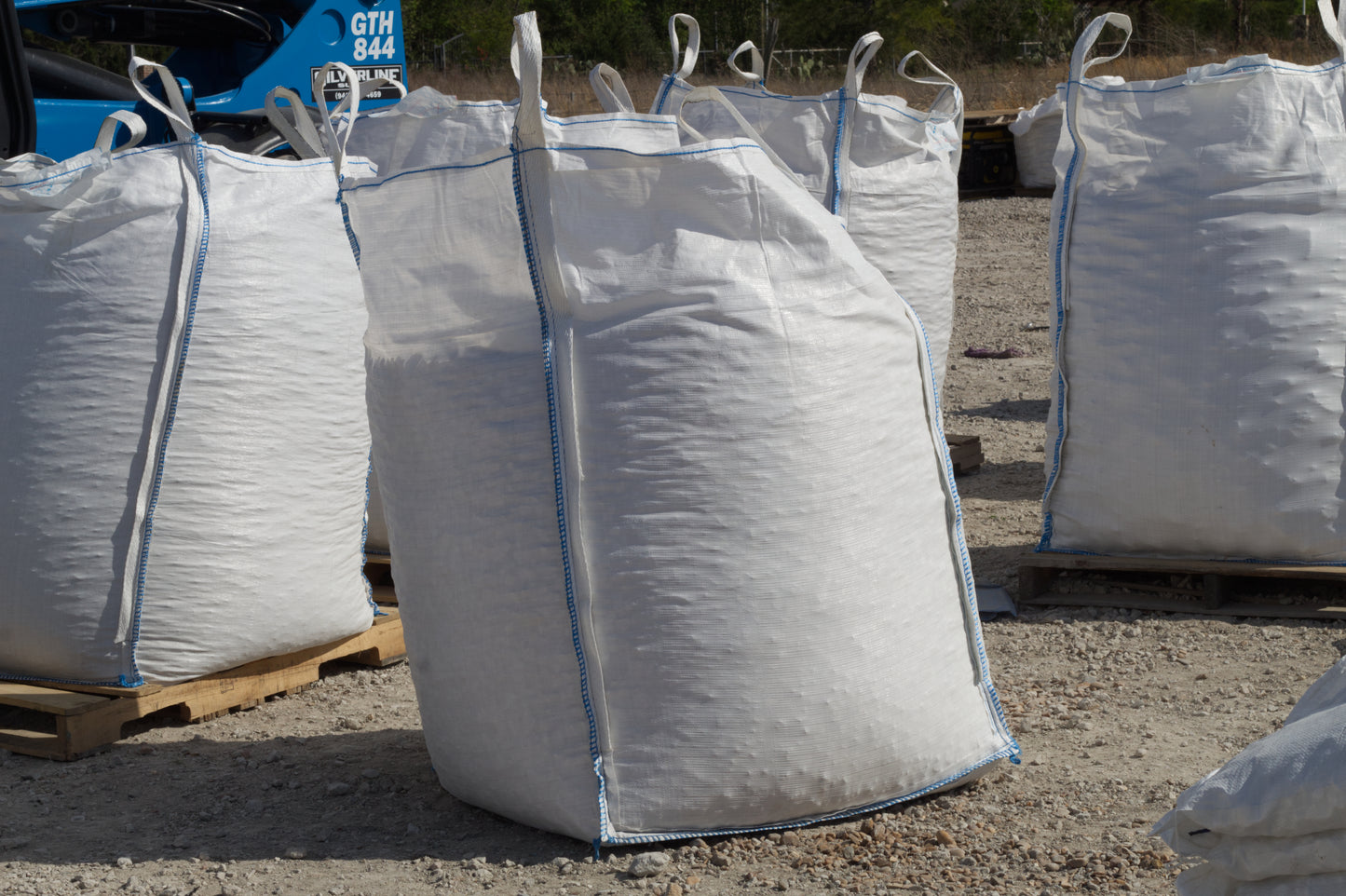 Natural Snow White Marble Chips