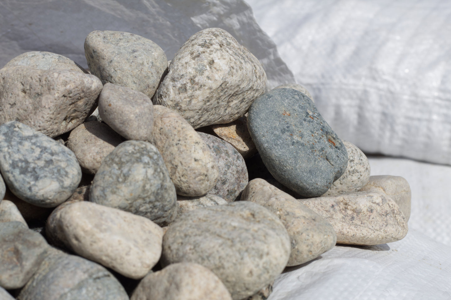 Bagged 1-2" Salt and Pepper River Rock