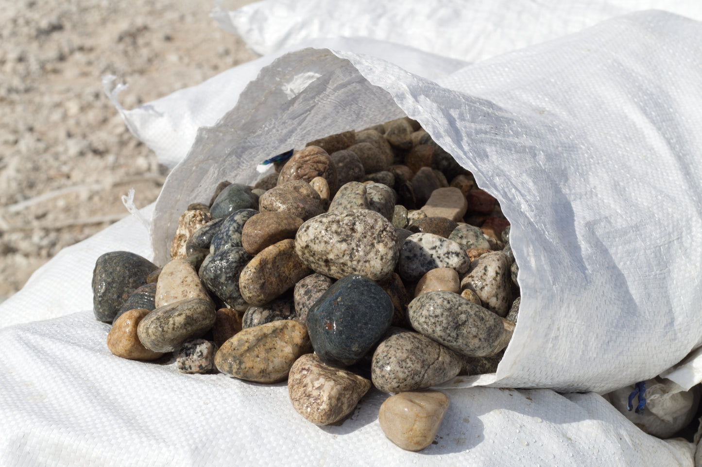 Bagged 1-2" Salt and Pepper River Rock